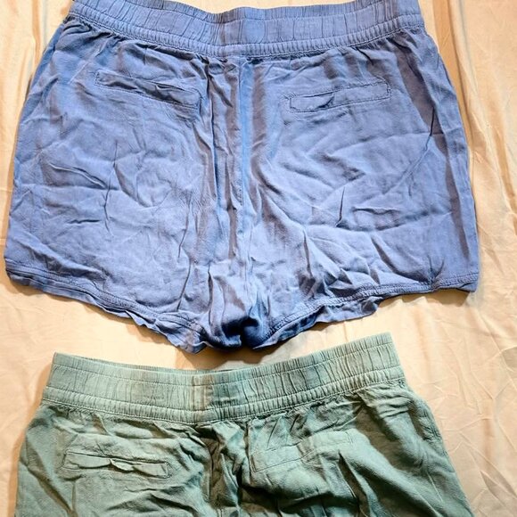 TWO pairs Marika active shorts SIZE MEDIUM (1 Med Blue 1 Olive Green) - Picture 4 of 12